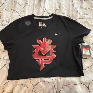 NWT Nike Team Manny Pacquiao Women's Shirt, Size Large. Brand new, never worn.